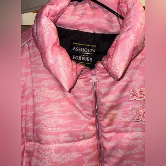 Jackets & Blazers - Pink Graphic Puffer Jacket
